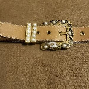 Kathy Van Zeeland belt